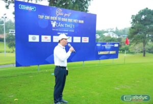 Giải golf Tạp chí Giáo dục Việt Nam: Gây quỹ 157 triệu hỗ trợ học sinh